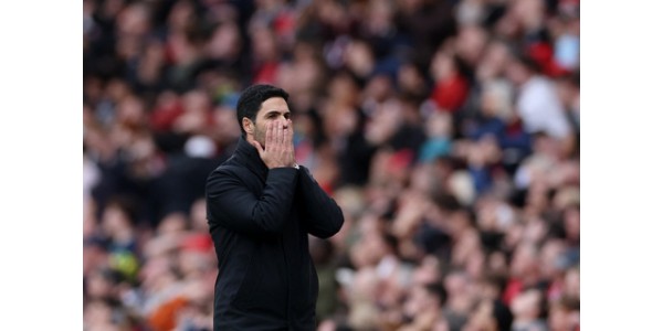 Neúspěšný zápas znamená, že Arsenal ztrácí první místo